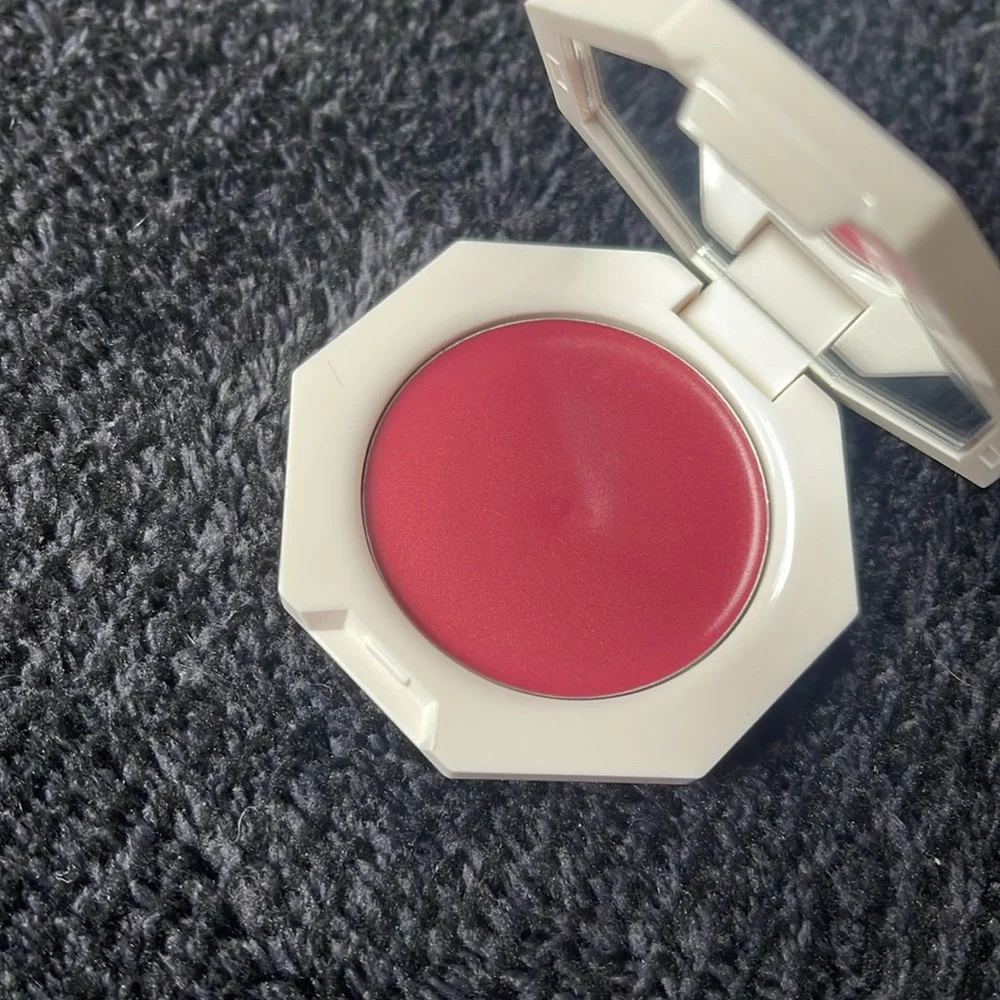 Fenty Summertime Wine Cheeks Out Freestyle Cream Blush
